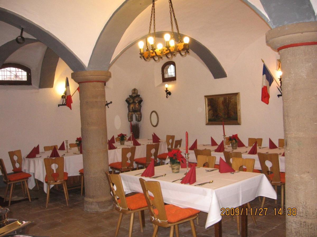 Alte Poststation Goldener Hirsch Hotel Emskirchen Bagian luar foto